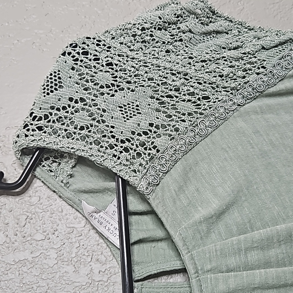 Sage Green Lace Tee Lucky Brand size small - Picture 2 of 5